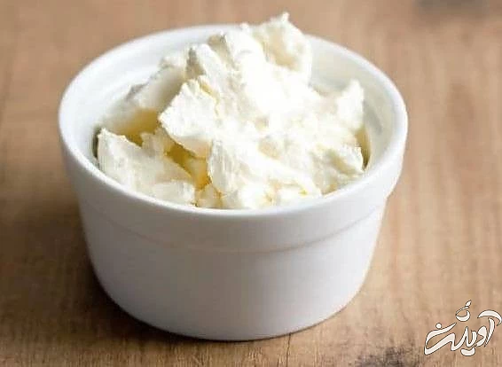 تهیه پنیر با ماست خانگی علت آب انداختن ماست